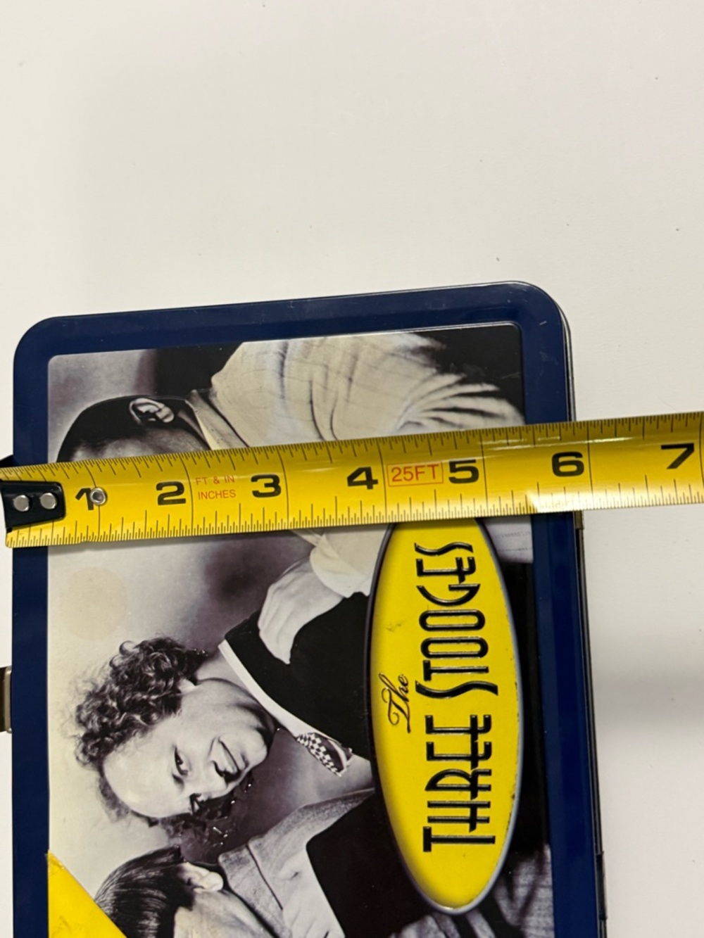 Three 3 Stooges 2009 Collectable Tin Lunchbox With Collectible Magnetic Buttons - Picture 13 of 14